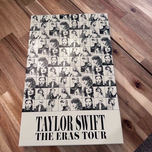 Taylor Swift the eras tour unopened VIP boxes - Picture 2 of 4